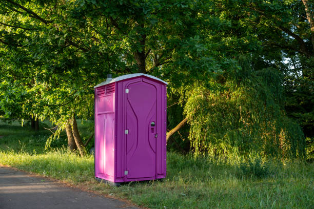Best Portable bathroom rental  in Blue Jay, OH